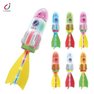 Chengji Kids Toddler Beginners Outdoor Game Sports Toy Flying Throwing Sport Colorful Light-up Rocket Launches