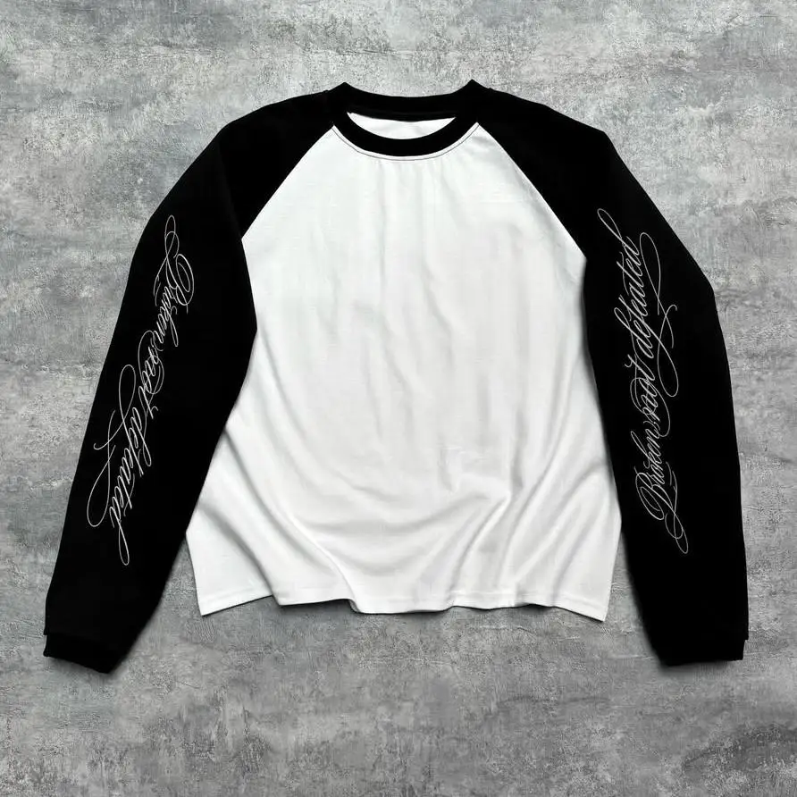 Brugerdefineret herret-shirt i overdreven størrelse og kasseform til gadebrug og casual stil – høj kvalitet, tungt (300 g), strikket, vintage-inspireret og med premium digital print