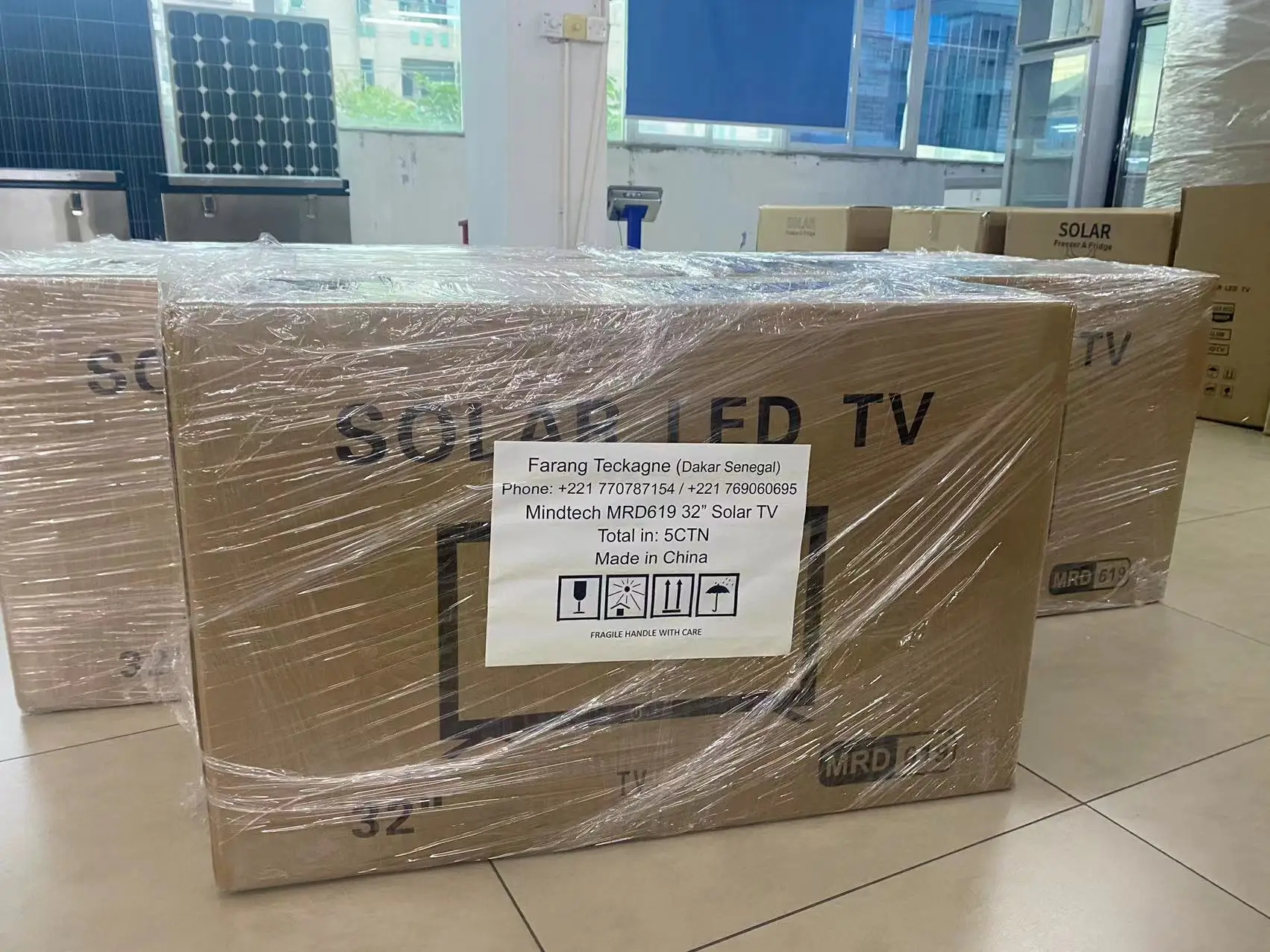 Outdoor Indoor Lithium Battery Rechargeable Smart Solar Dc Tv Solar