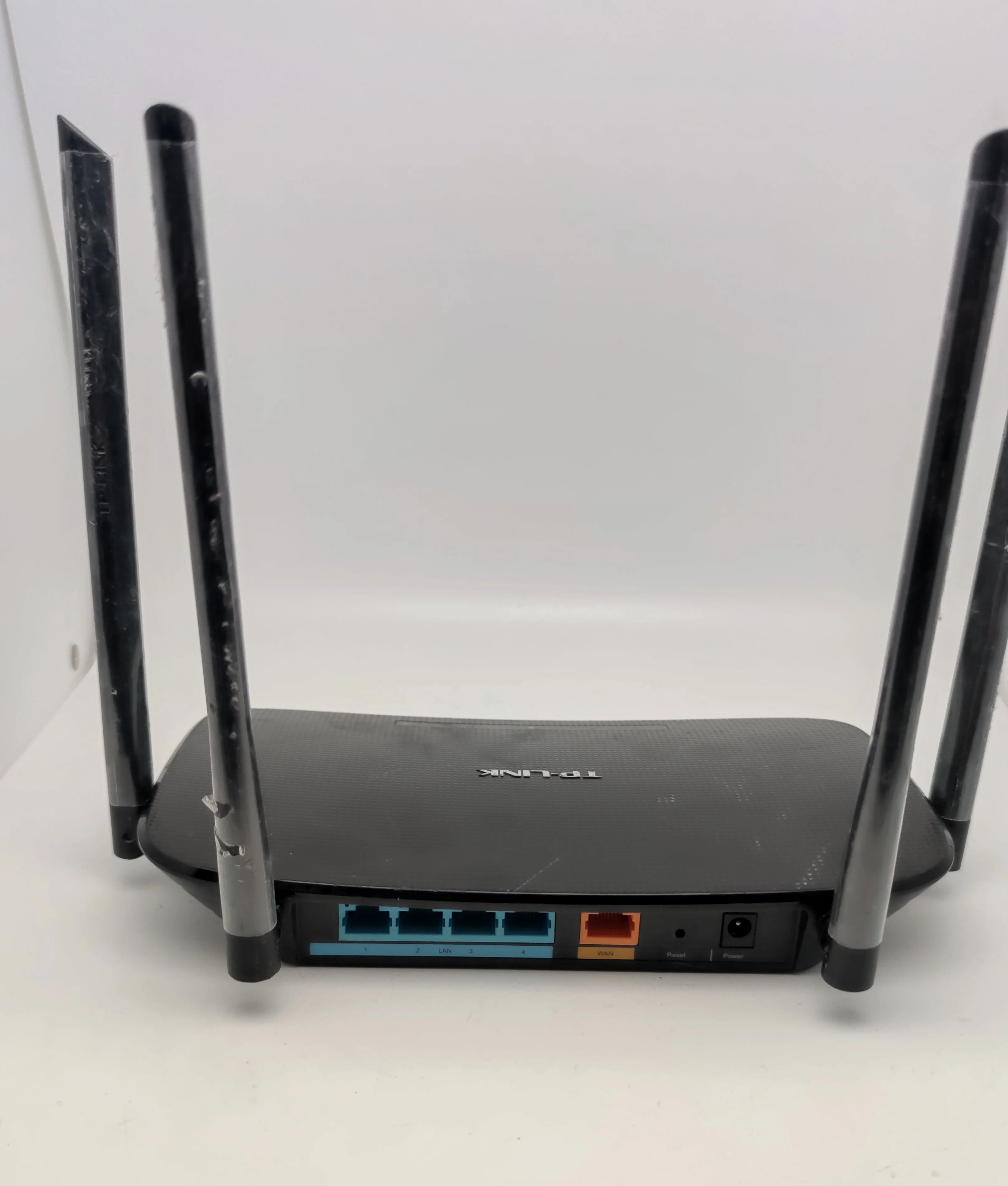 Second Hand Archer C5 Tplink Gigabit Router Ac1200 Wireless Dual Band