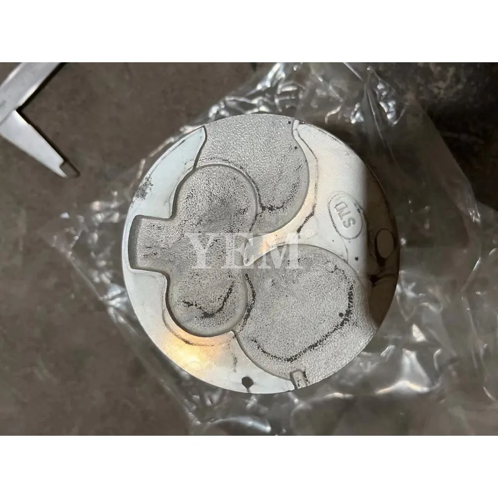 D500 Cylinder Piston for Isuzu Machinery Engine Parts