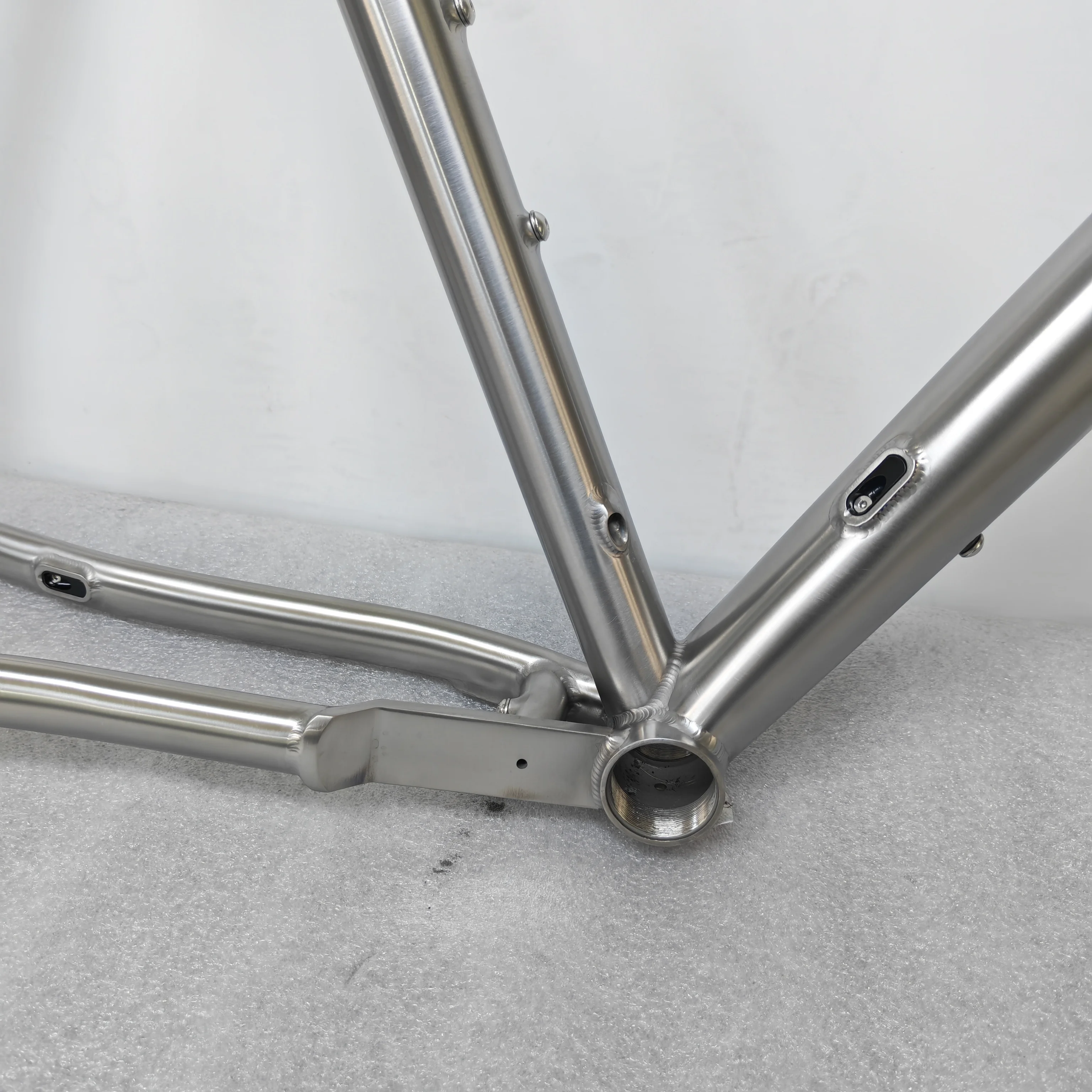 Titanium Gravel Bicycle Frame| Alibaba.com
