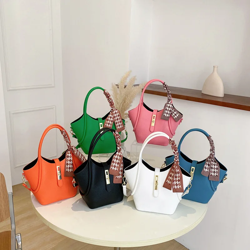 2023 Fashion Luxury Womens Tote Shoulder Bag High Quality Ladies Hand Bags Tote Handbags Shoulder Bags Tote