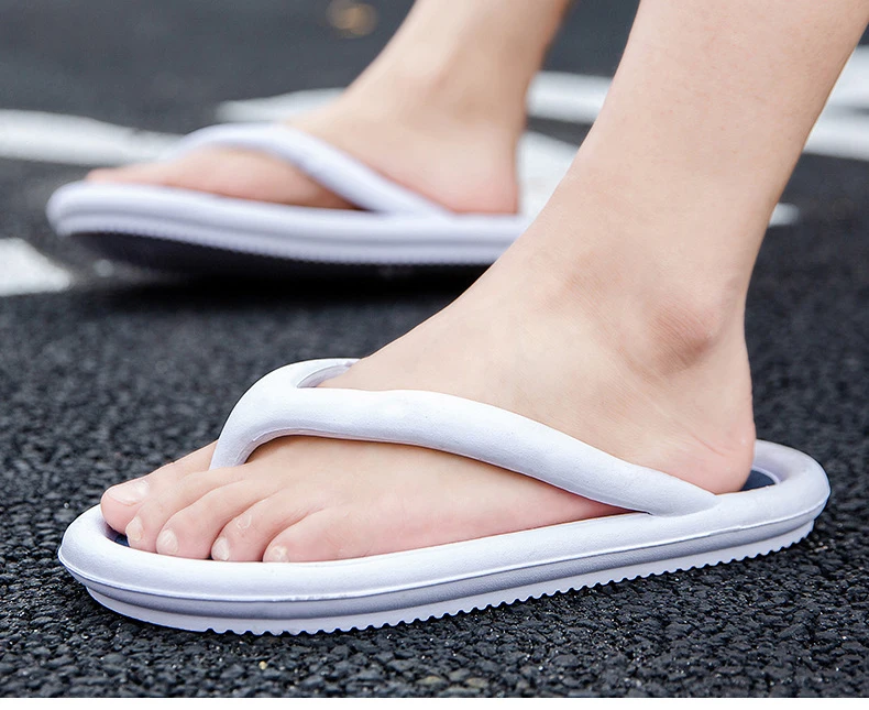 2022 PVC Slippers for Women Summer Fashion PVC Filp Flops Slipper for Men Wholesale