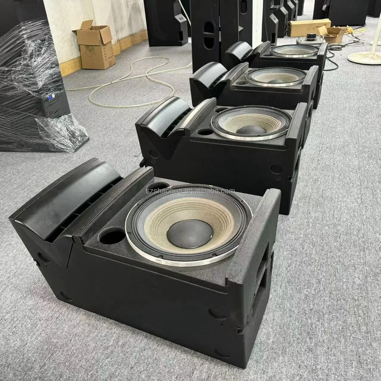 Vrx 932 JBL Line Array Speakers Set – 700W Amplifier for Outdoor