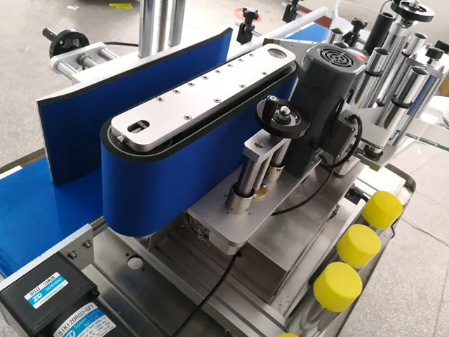 YTK-150 Автоматическая Этикетировочная машина для бутылок