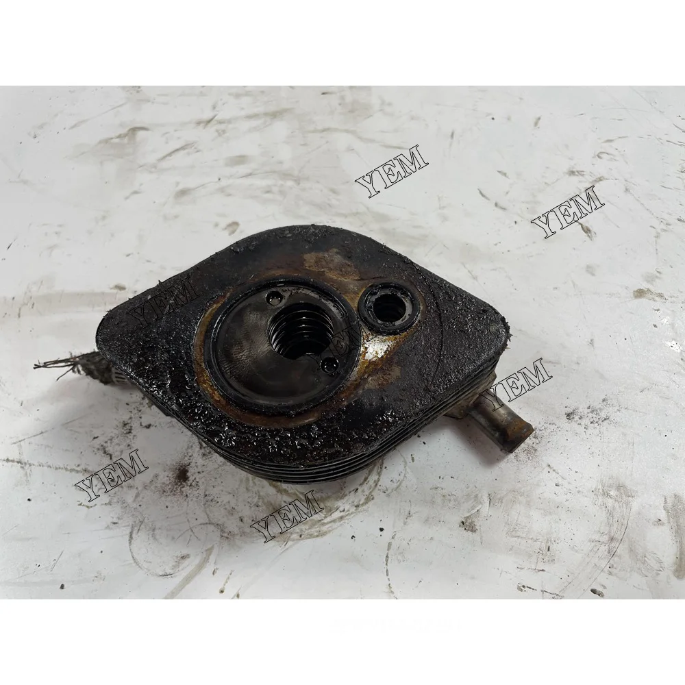 4TNE88 Used Oil Cooler Core for Yanmar Engine Spare Part Engine Parts 4