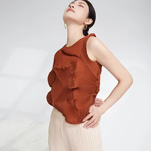 Miyake Design Summer Casual Shirt Women's Blouses & Shirts Fashion Sleeveless Plus Size Top Pleated Shirts