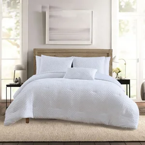 Honeymoon Custom All Season Quilted King Size Luxury Bed Quilt Down Alternative Duvet Sets Bedding Comforter Set Made in China