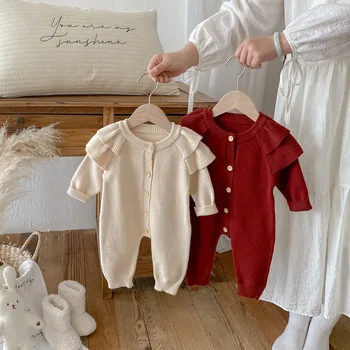 Autumn and Winter Newborn Baby Clothes Solid Pattern Baby Jumpsuit Flying Sleeves Knitted Sweater Casual Style Baby Rompers
