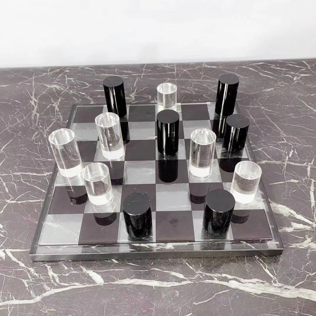 Exquisite High End Gift Crystal Chess Board Educational Desktop Game Set for Home Decor