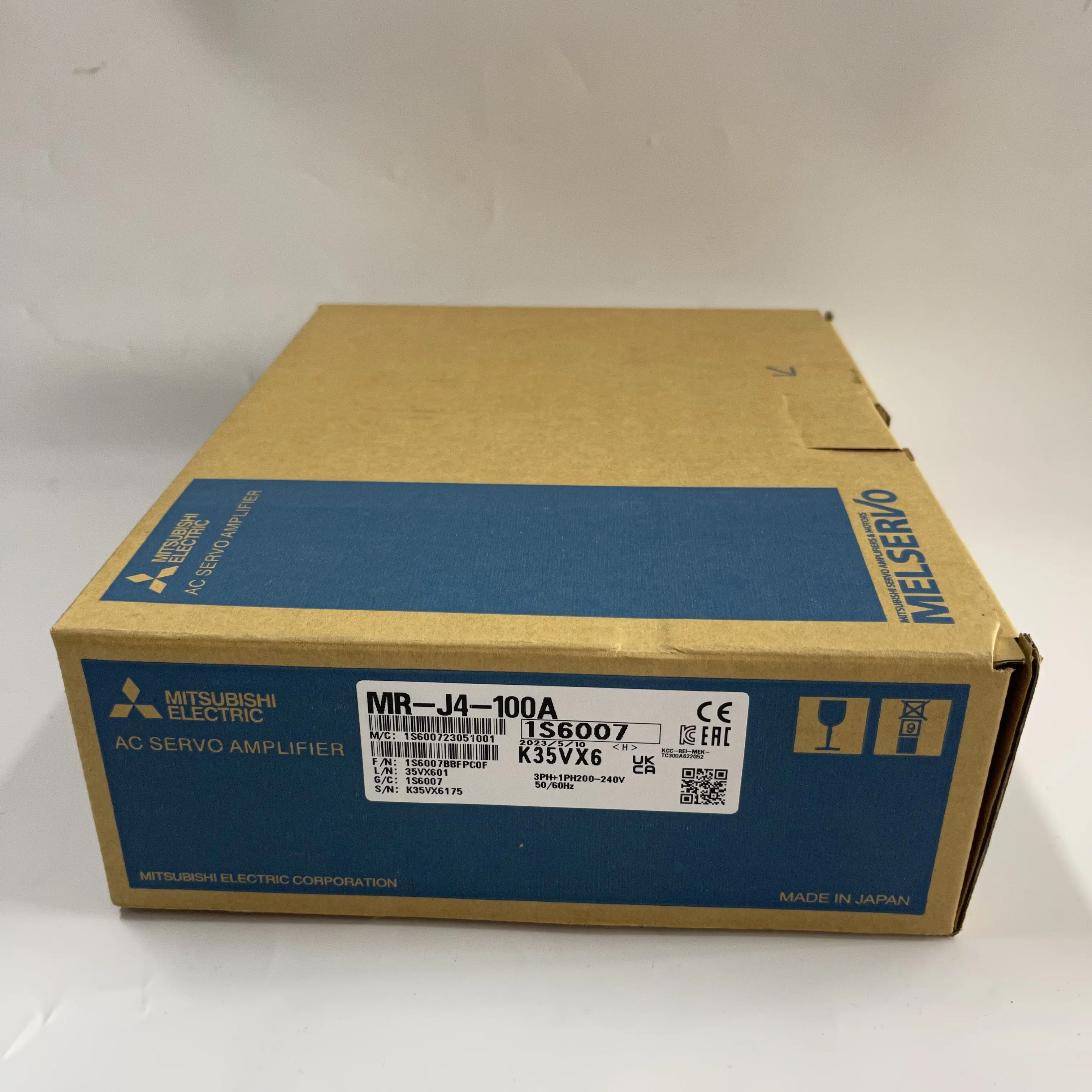 Mitsubishi AC Servo Amplifier MR-J4-100A Mitsubishi AC Servo Amplifier MR-J4-100A