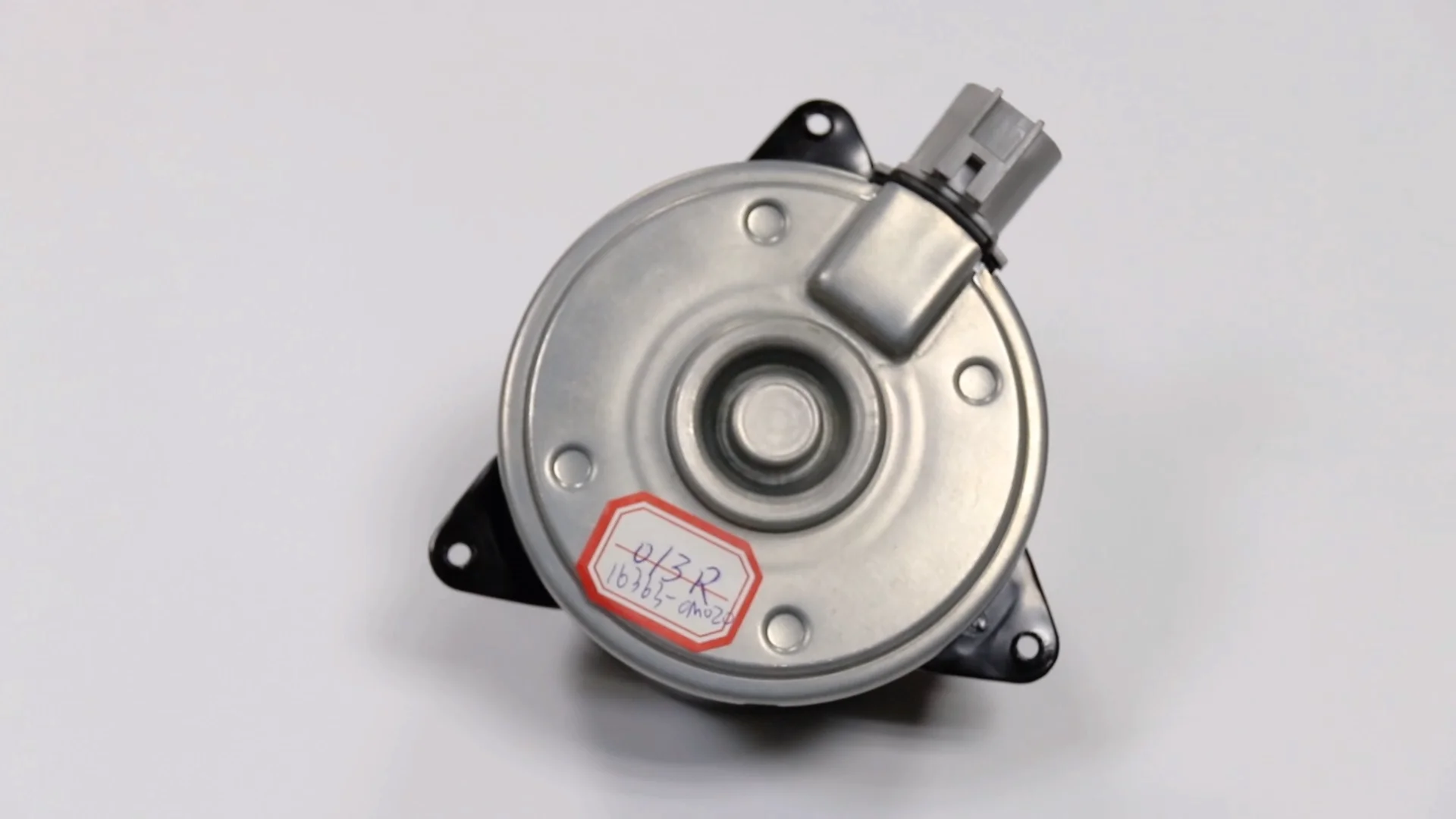 Auto Cooling System Oem 163630m020 Radiator Cooling Fan Motor Fan For