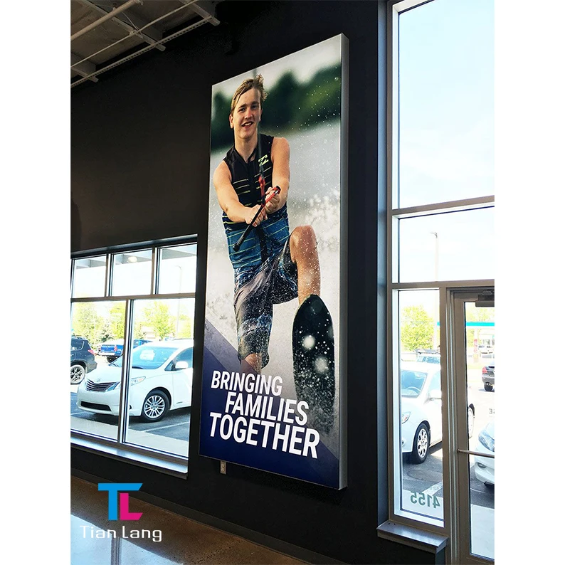 LED apšvistasis bilanas su šviesiniu lango be rėmelių dizainu restoranams vidinėje reklamai