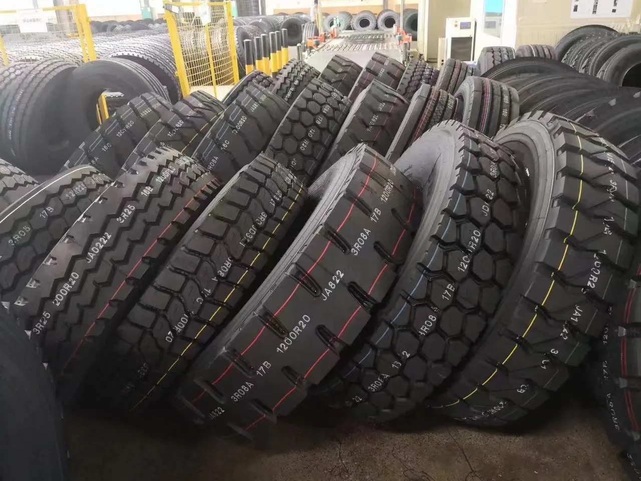 Super Single Truck Tires 385/65r22.5 425/65r22.5 445/65r22.5 Best Price ...