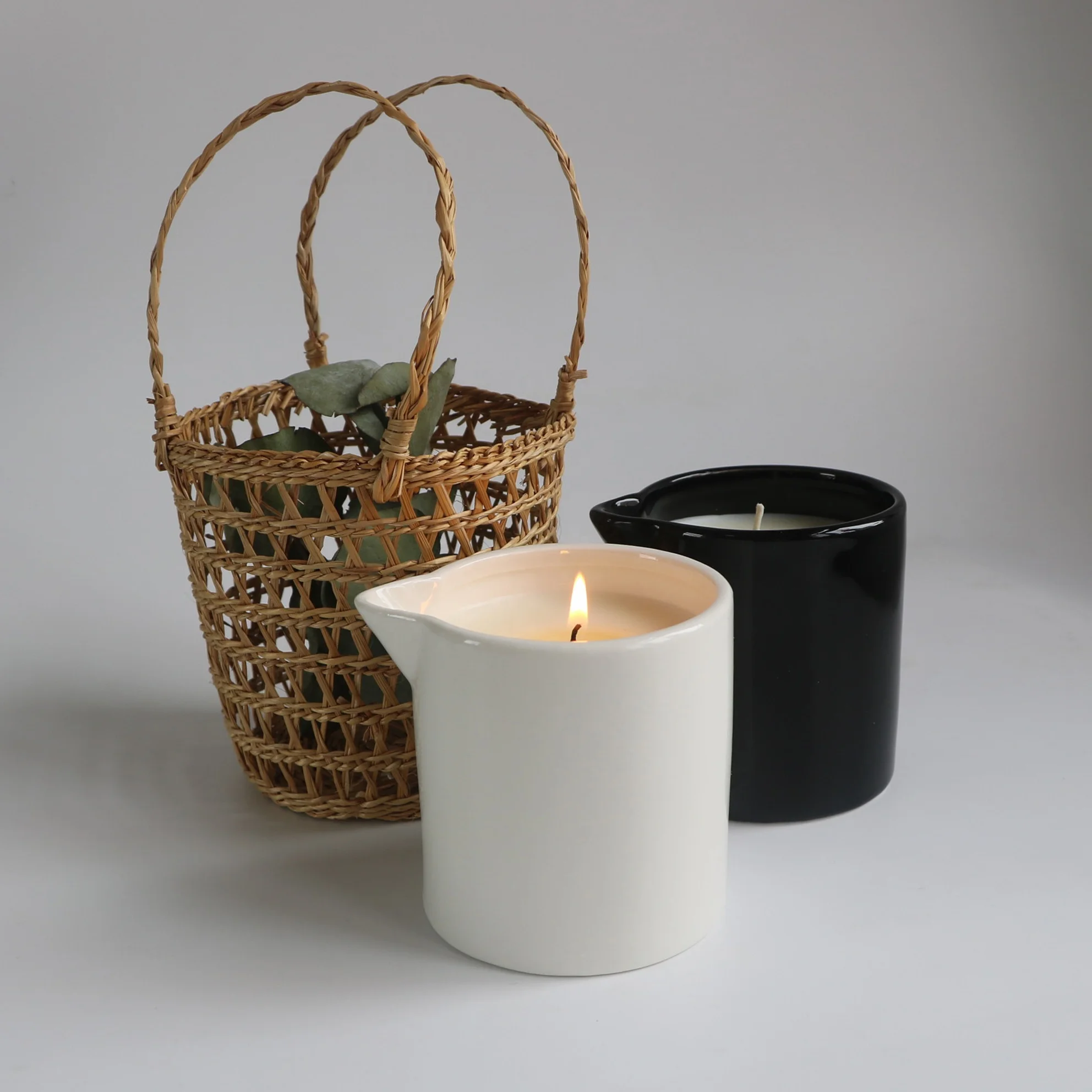 High in Shea Butter No Paraffin Wax Natural Massage Candle Jar Black
