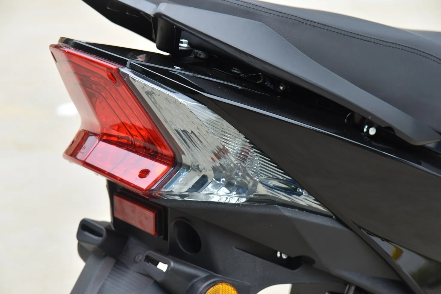 product-1-1 High Performance Electric Motorcycle Good Price 800W 60V Electric Motorcycle for Adults