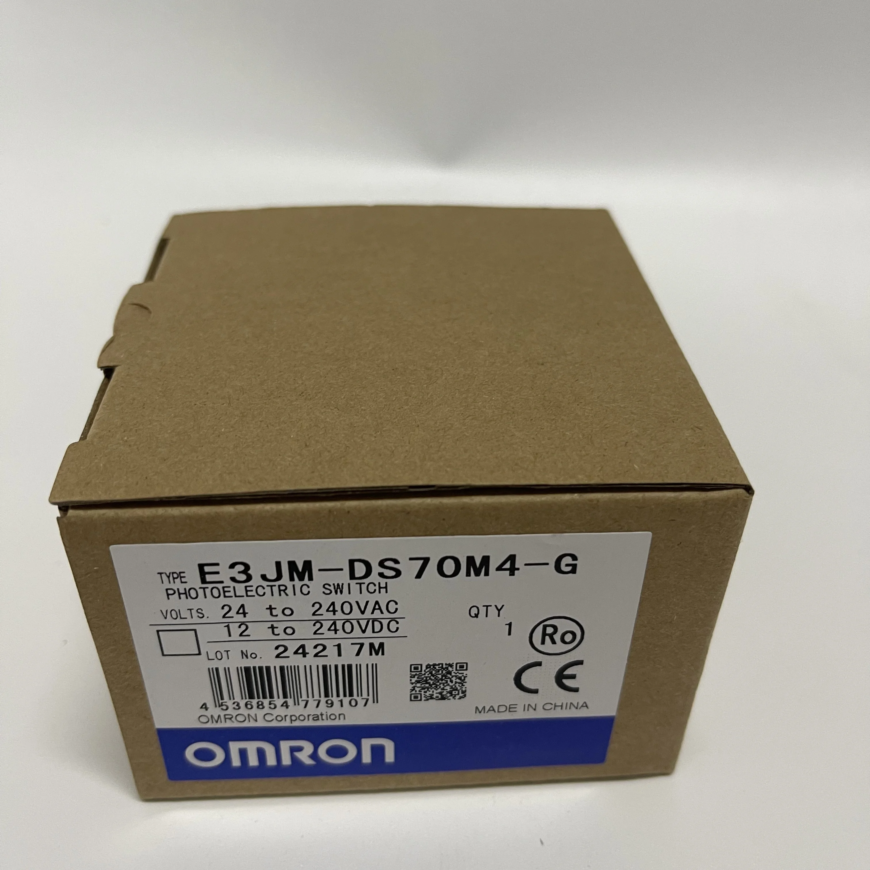 Omron Photoelectric Switch E3JM-DS70M4-G