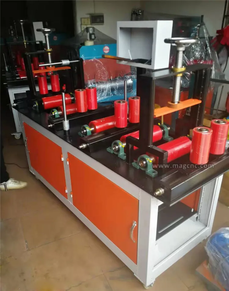 Aluminum Profile Protection Tape Sticking Machine