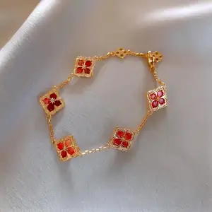 Women's Fashion Chain & Link Bracelets Gold Plated Copper 4 Four Leaf Clover Bracelet Fine Friendship Jewelry for Friend Gift