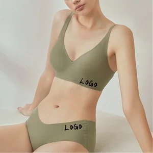 Women's Seamless Low Waist Underwear Wireless Xl Cup Jelly Seamless Bra Set Comfortable Soft Support Thin Bra Panty Set