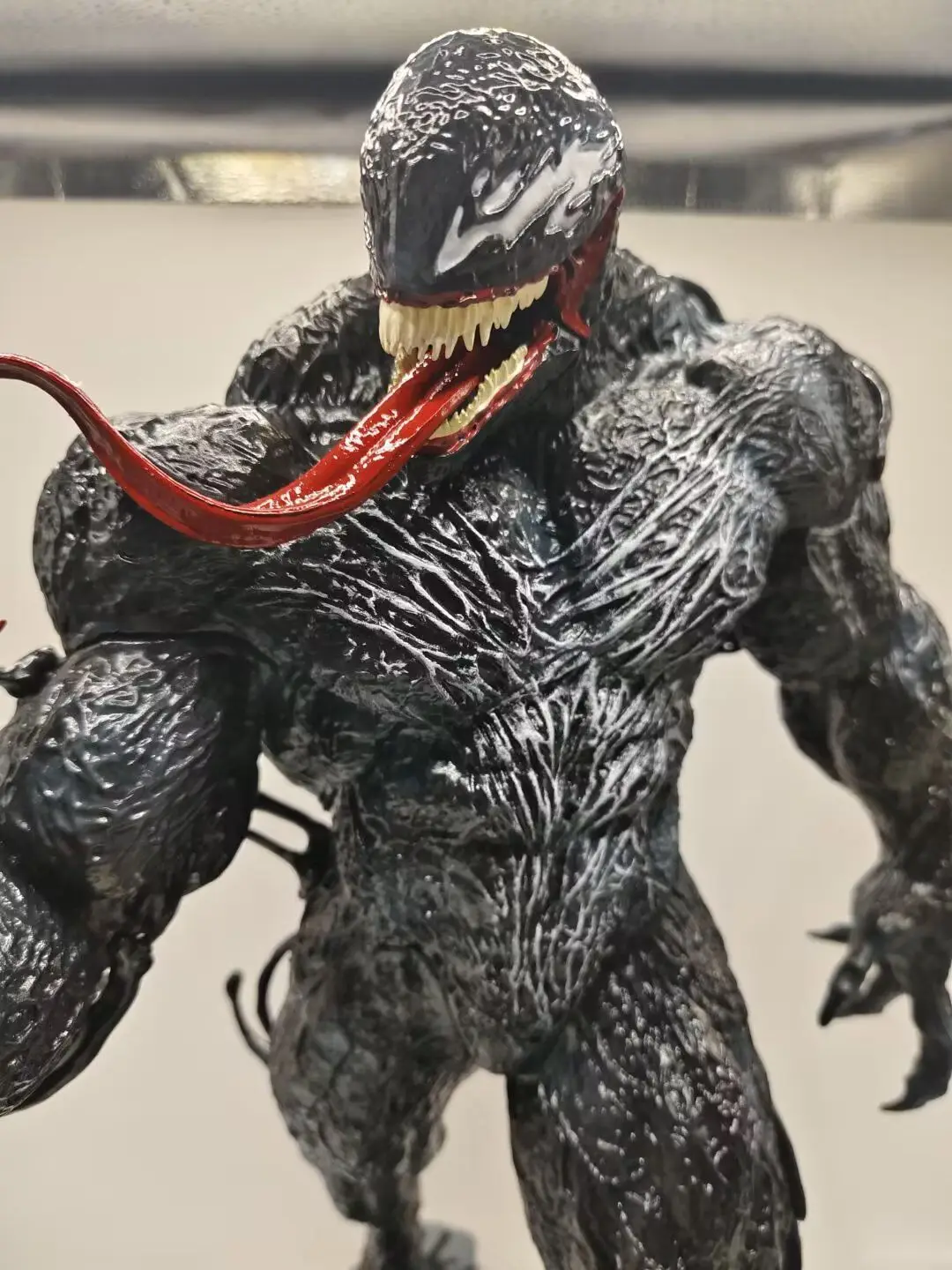 MARVEL #04 VENOM フィギュア Venom: The Last Dance - S.H.Figuarts - Venom — Toy Snowman