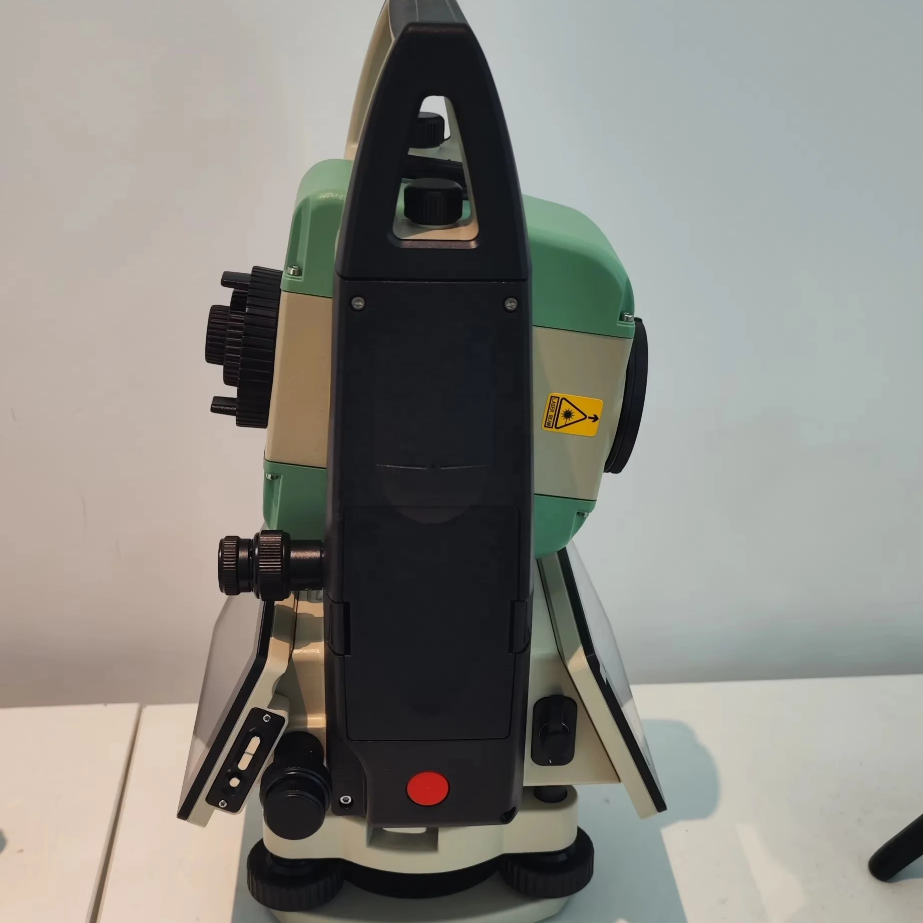 SingularXYZ STSA9 Total Station - 5000 Points Storage, Wi-Fi