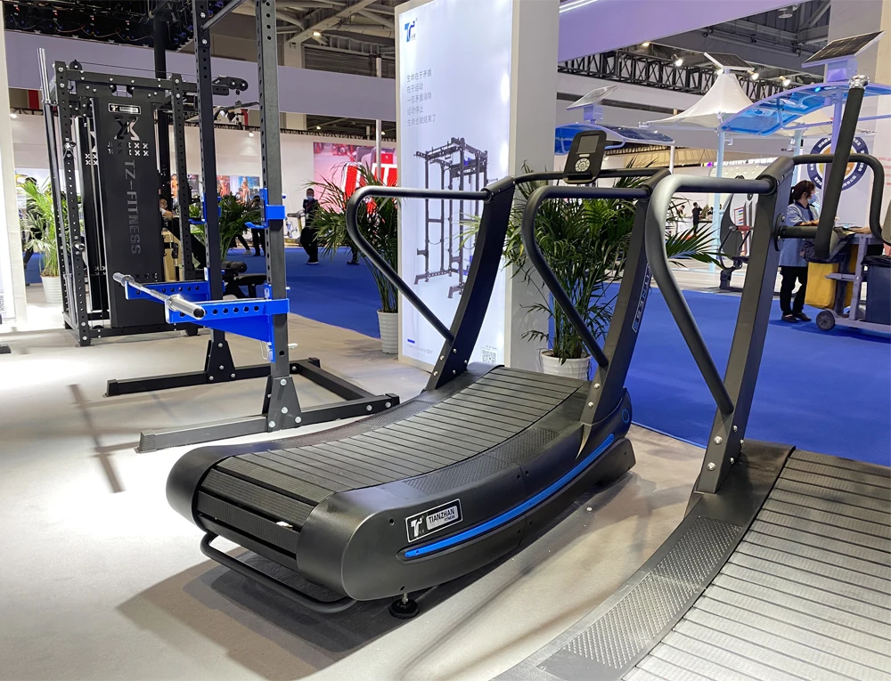 High Quality Gym Equipment Commercial Treadmill Tz3000 Self Generating