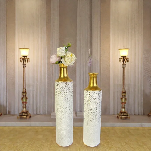 Lander Luxury Home Decoration Elegant Gold Floor Metal Table Vase Decor Flower Pot For Wedding