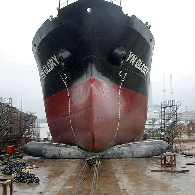 Ship moving lifting barge docking inflatable airbag
