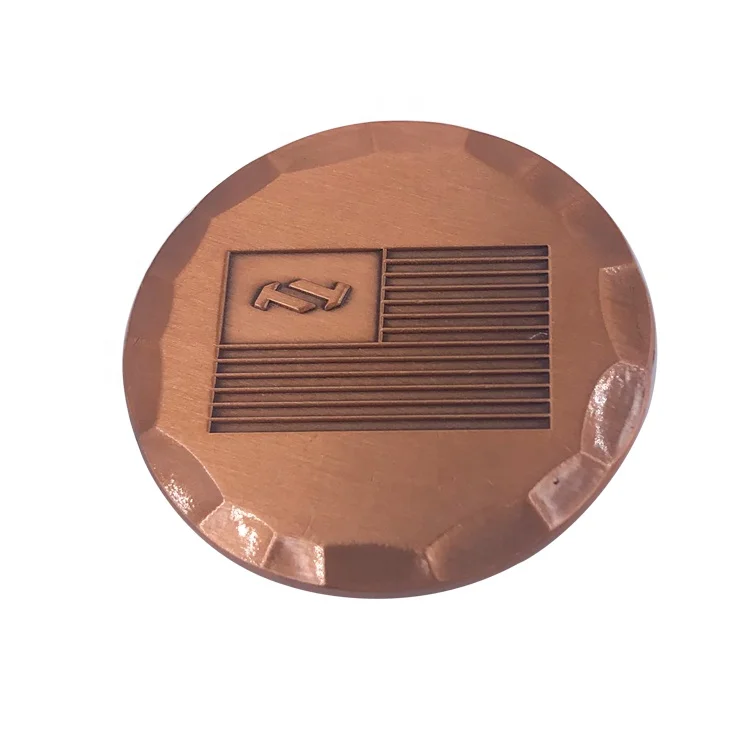 Custom logo Forged Golf Marker 40mm Brass Metal Handmade Hammered Edge Copper Golf Ball Markers manufacture