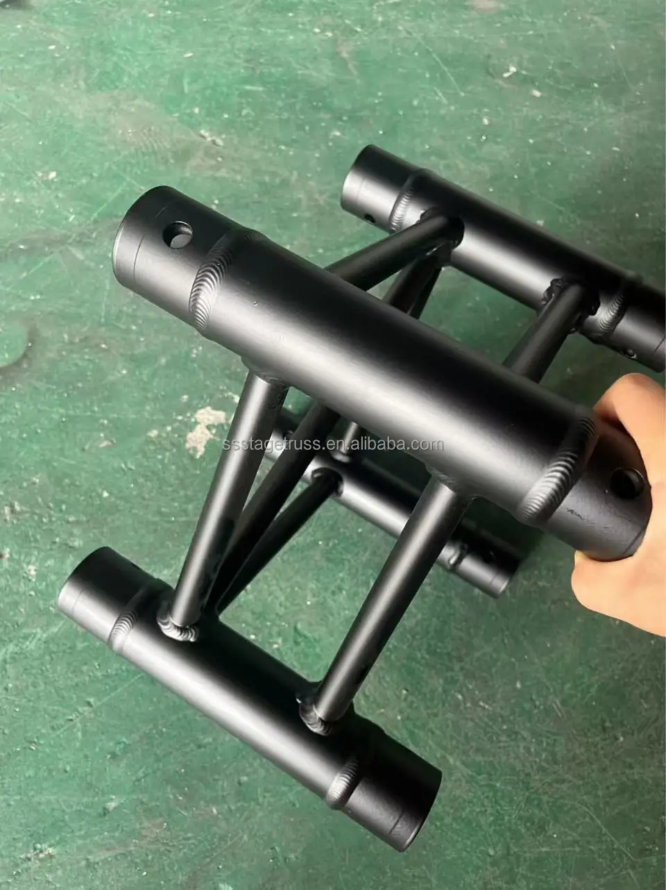 F34 290mm Aluminum Truss Spigot Truss Stage Lighting Display Event Lifting System Customize Color Black Main Tube 50x2mm details