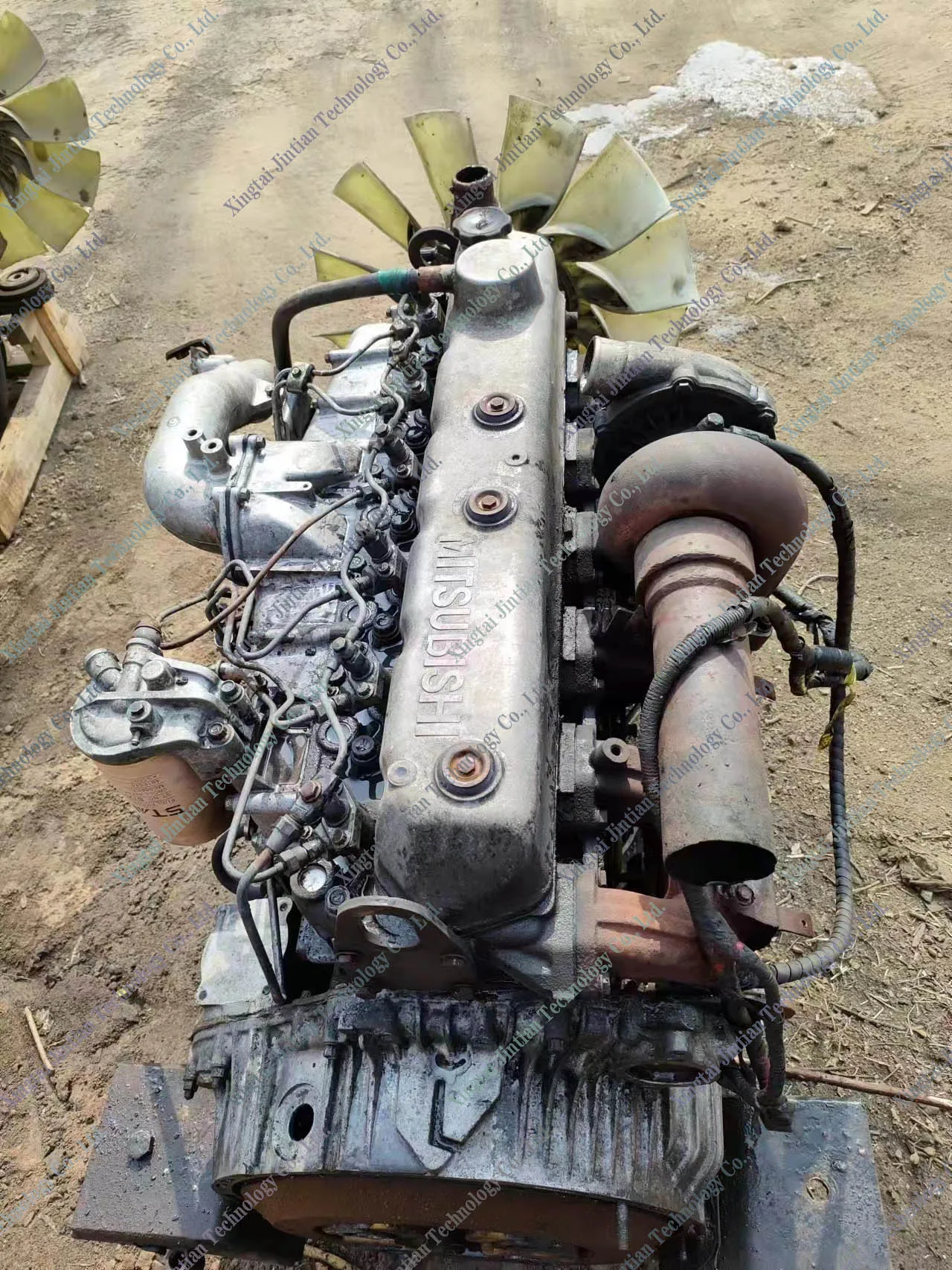 Used-Engine-Assembly-SK330-6-