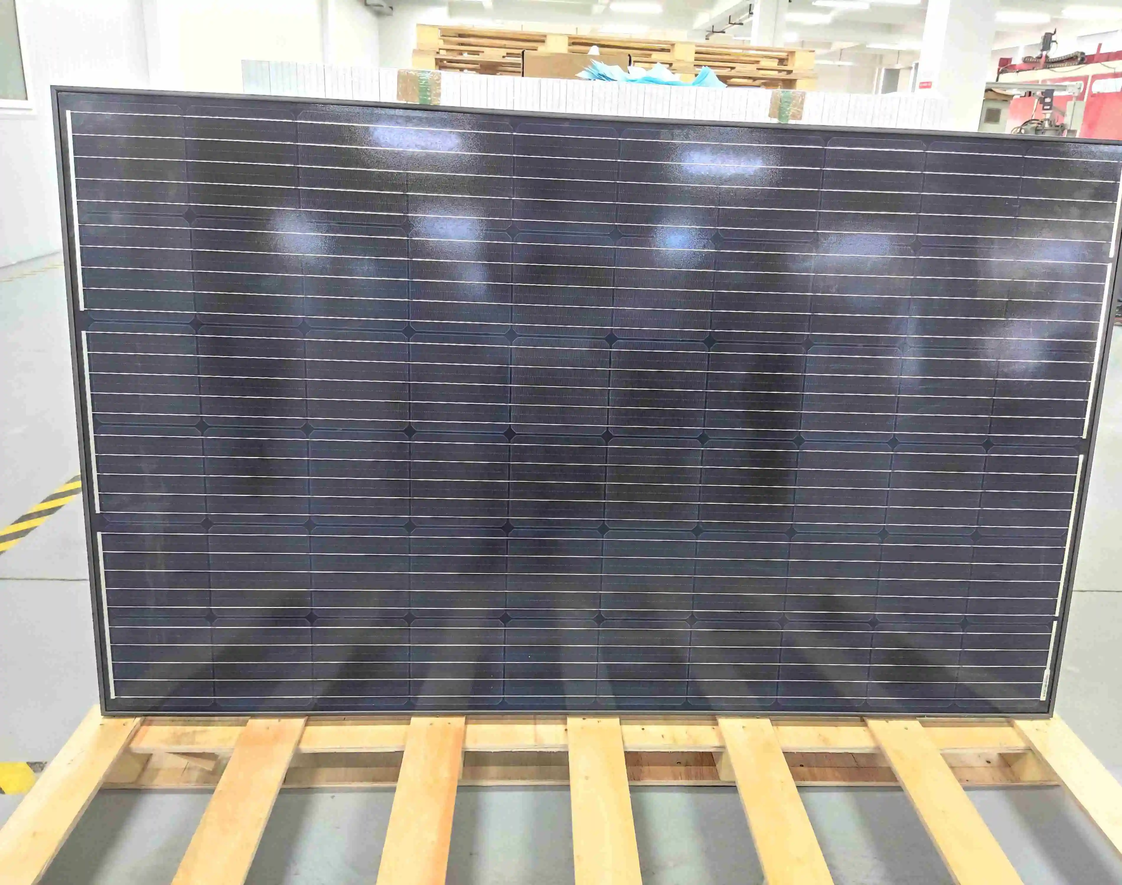 YS 310W All Black OEM Power Poly Solar Panel Competitive Price  Half Cell Polycrystalline with Glass Front Direct From China