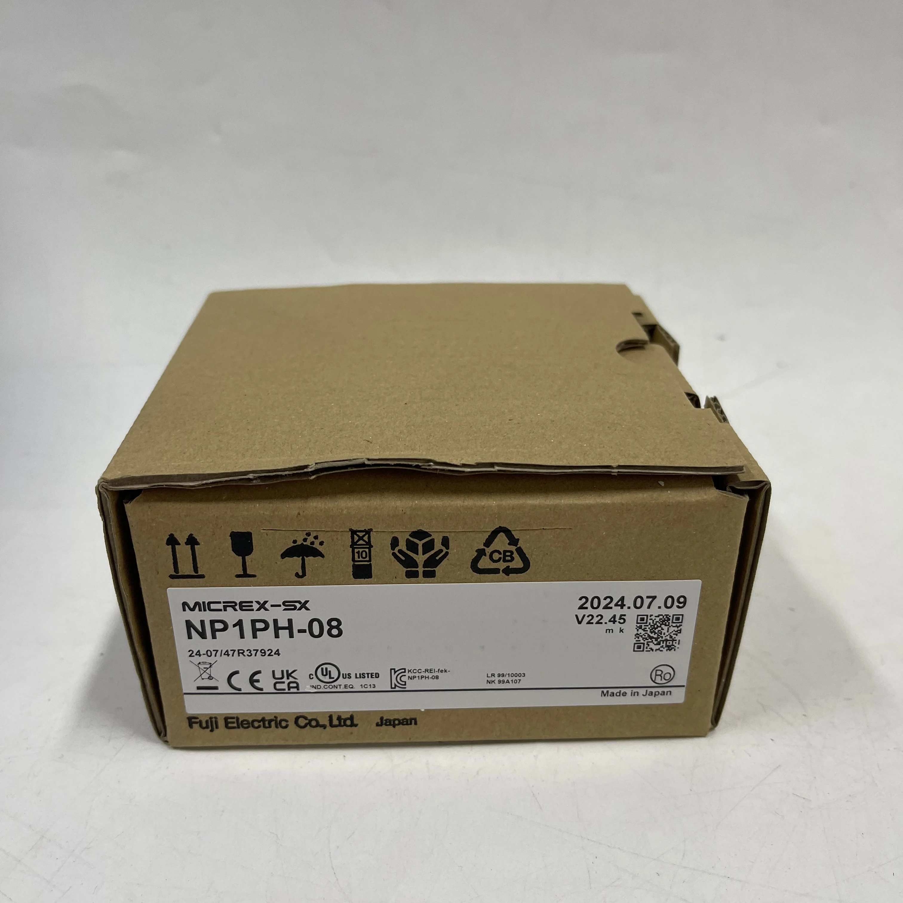 Fuji PLC Input Module NP1PH-08 Fuji PLC Input Module NP1PH-08