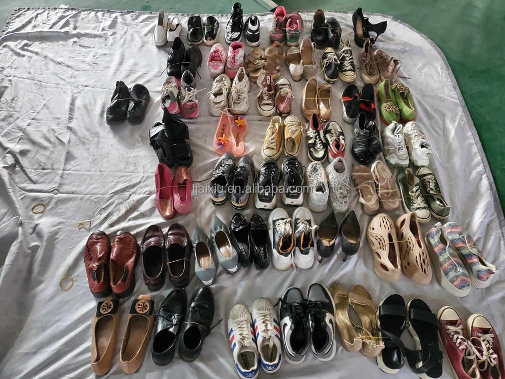 used ladies shoes 1.jpg