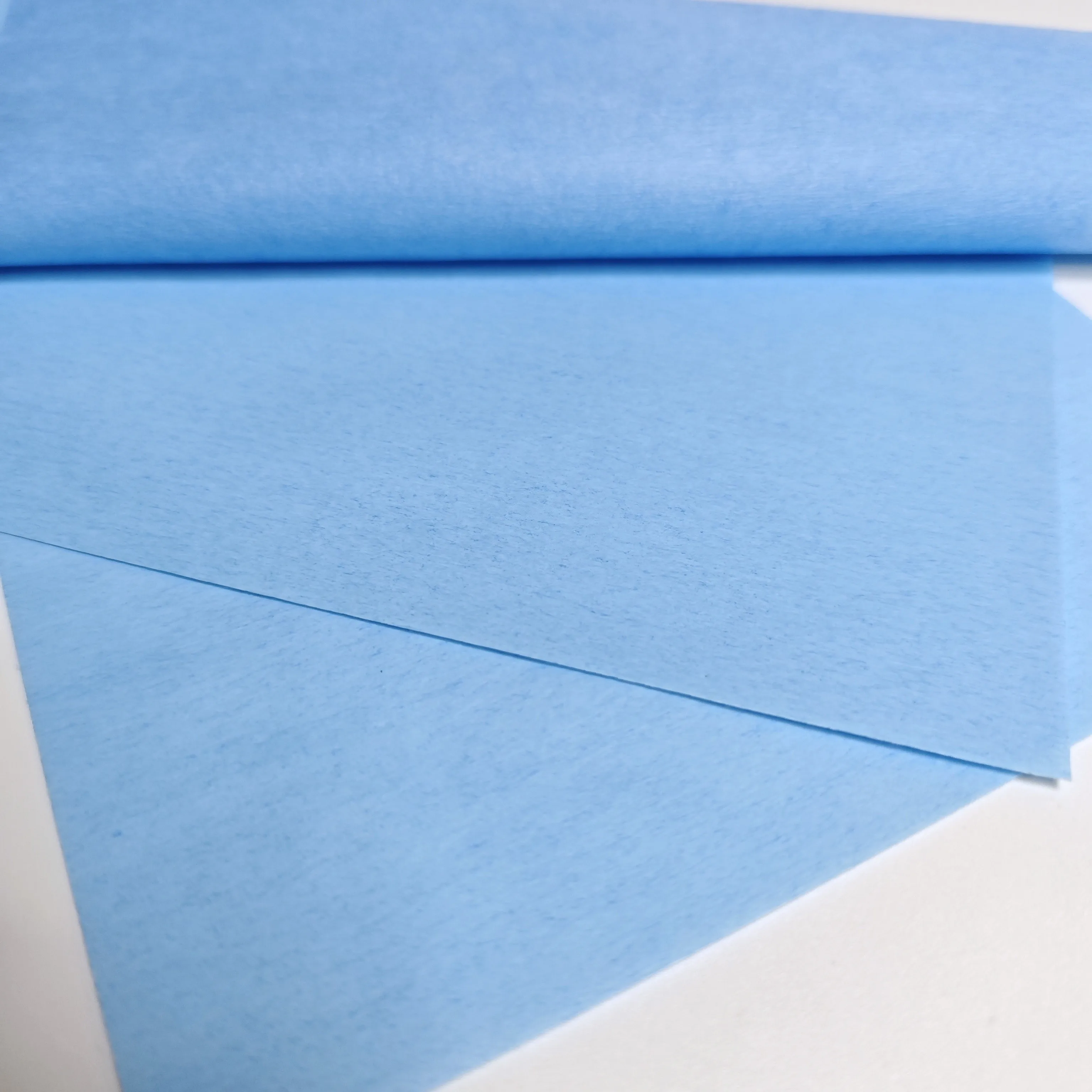 Anti-static Cost Efficient Breathable Medical Spunlace Nonwoven PET Viscose Laminated PE Film Fabric Surgical Gown Bed Sheet