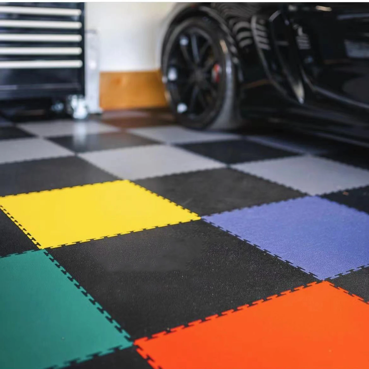 Heavy Duty Interlocking PVC Garage Floor Tiles - Eco-Friendly & Waterproof