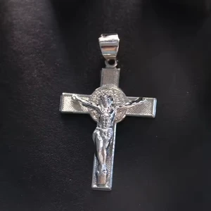 Custom Logo Sterling Silver Gold Plated 18K Christian Jesus Cross Zircon Pendant Necklace Hiphop Style
