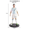 La stella del calcio Messi è stata imbustata in bianco