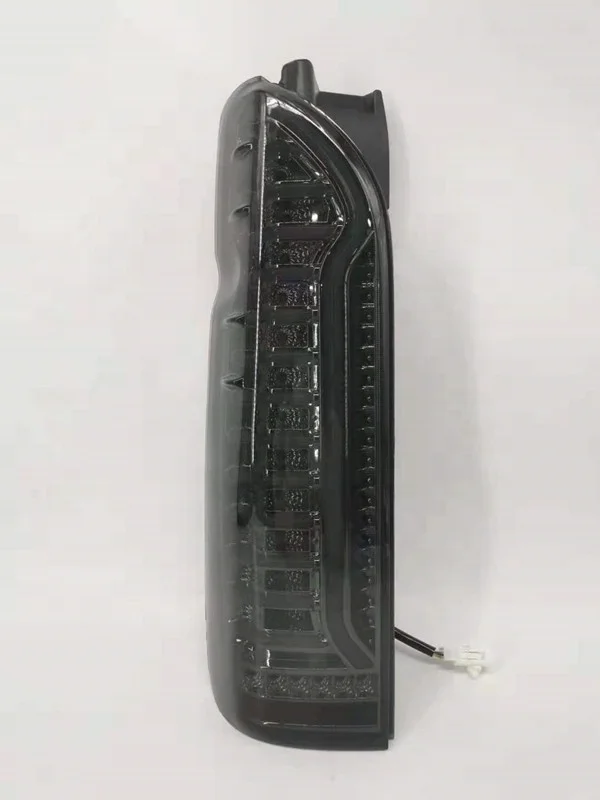 LE-STAR 4X4 Factory Direct Sales New Sequential LED Taillights Tail Lamp Rear Lights Rear Lamp for Toyota HIACE