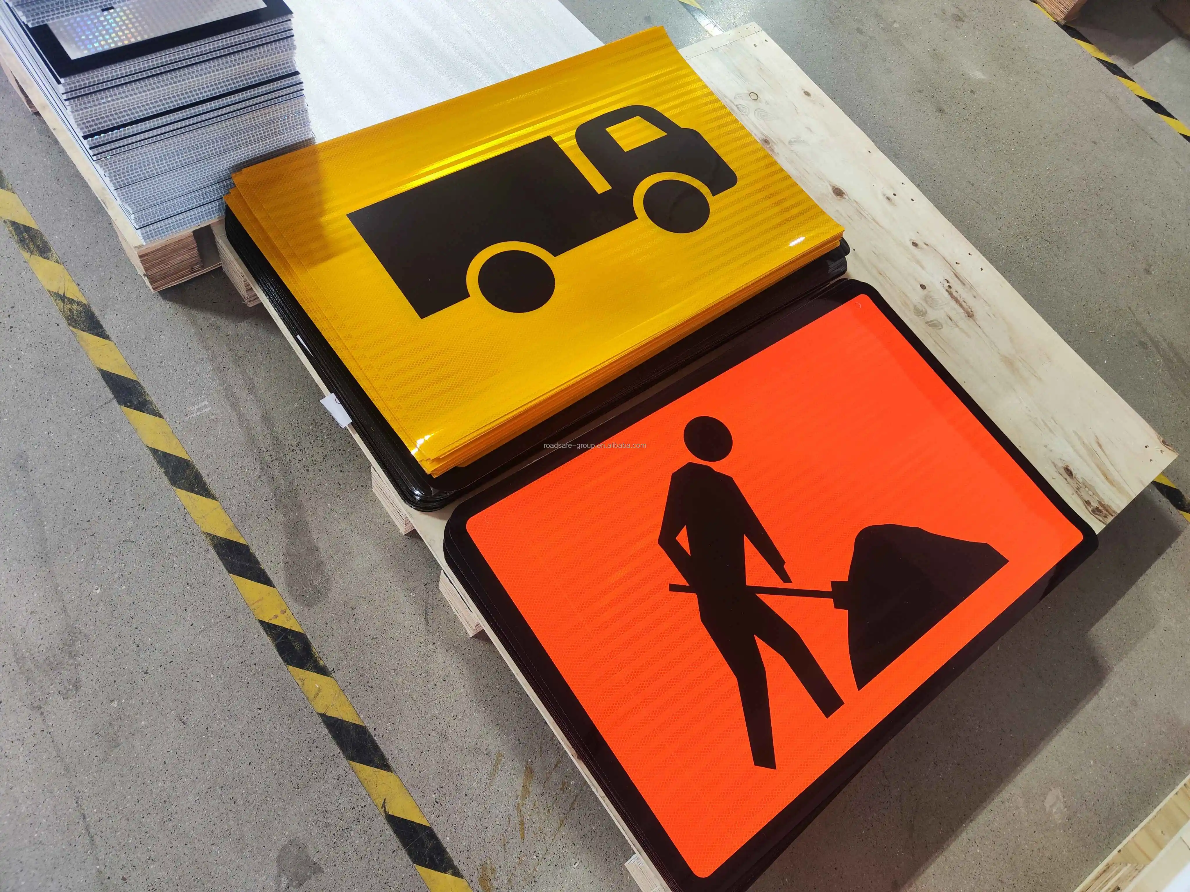 Traffic Custom Traffic Sign Reflective Caution Warning Road Traffic traffic-custom-traffic-sign-reflective-caution-warning-road-traffic