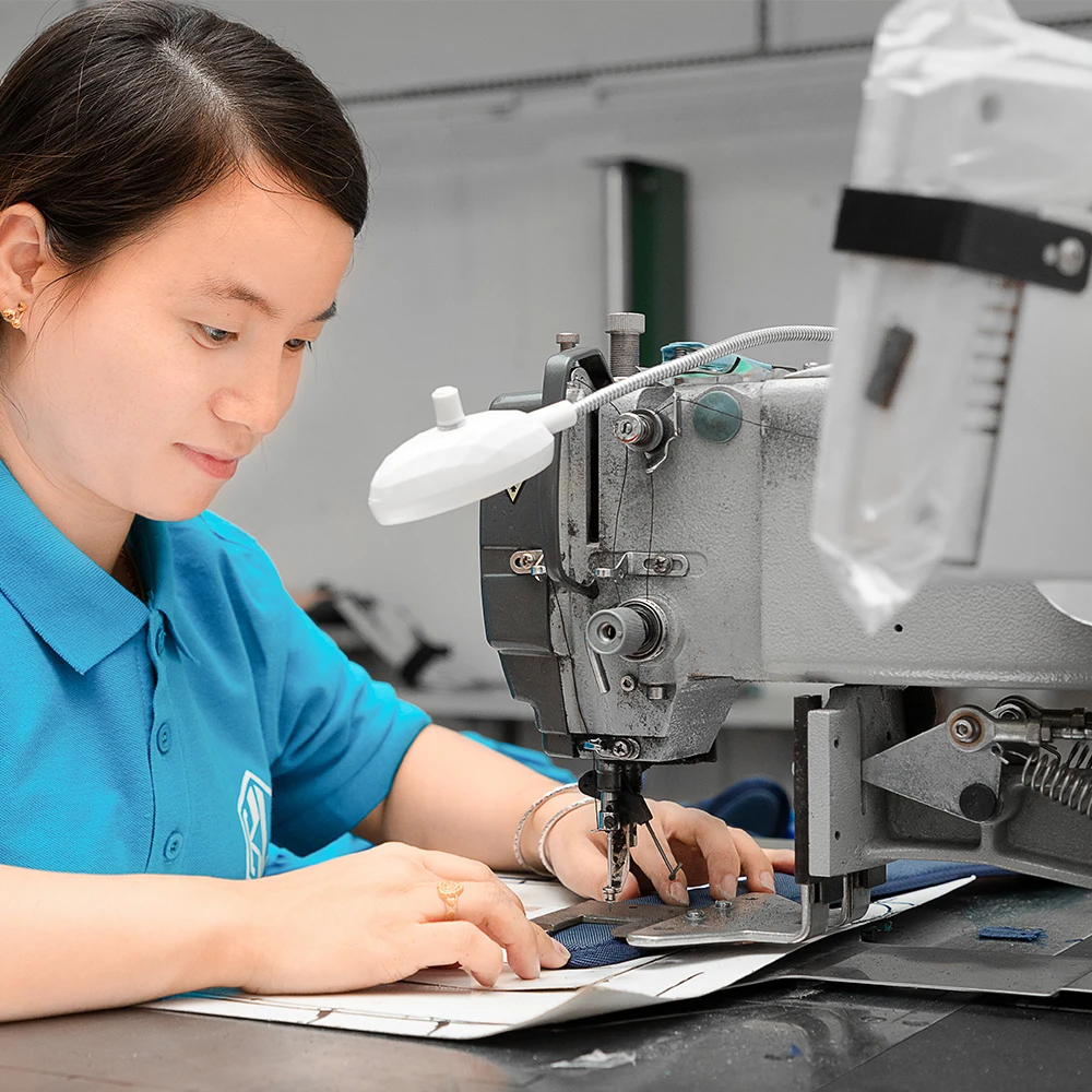 2024 модная маленькая сумка из неопрена для девочек