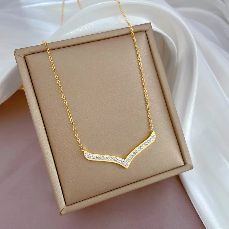Sming Big V Diamond Stainless Necklace