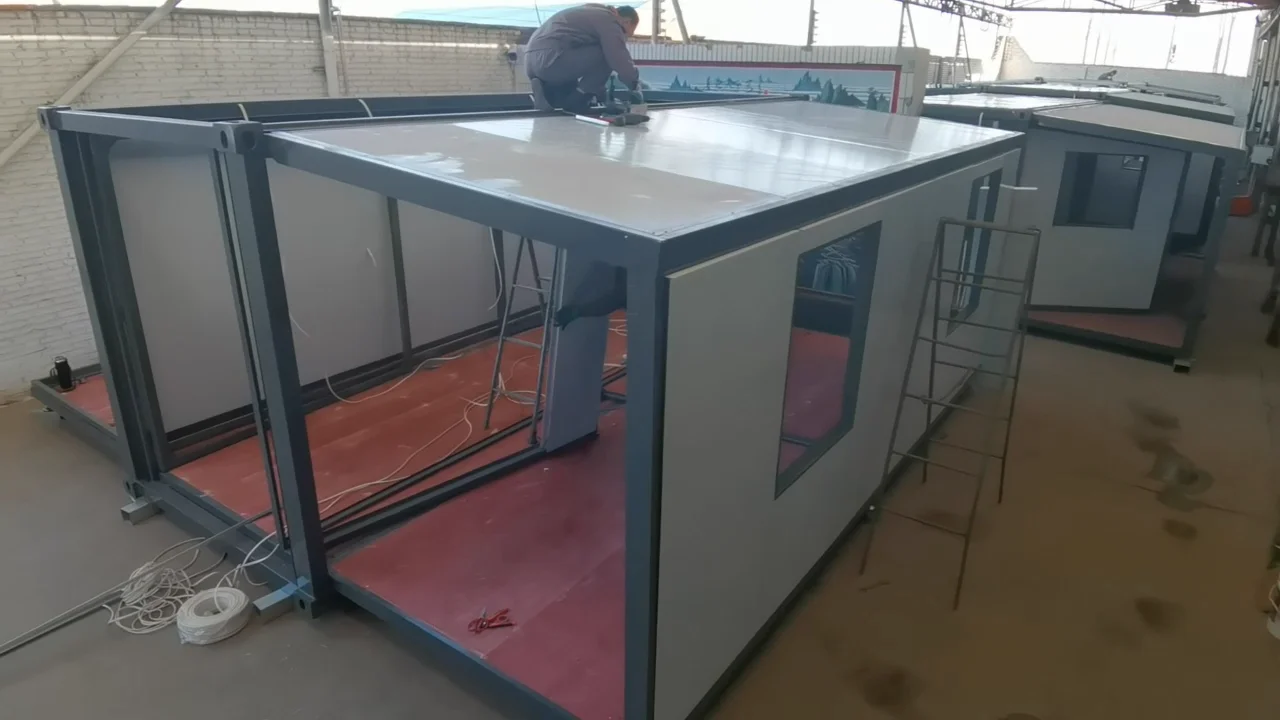 40ft Prefab Portable Container Homes Three Bedroom Container House For