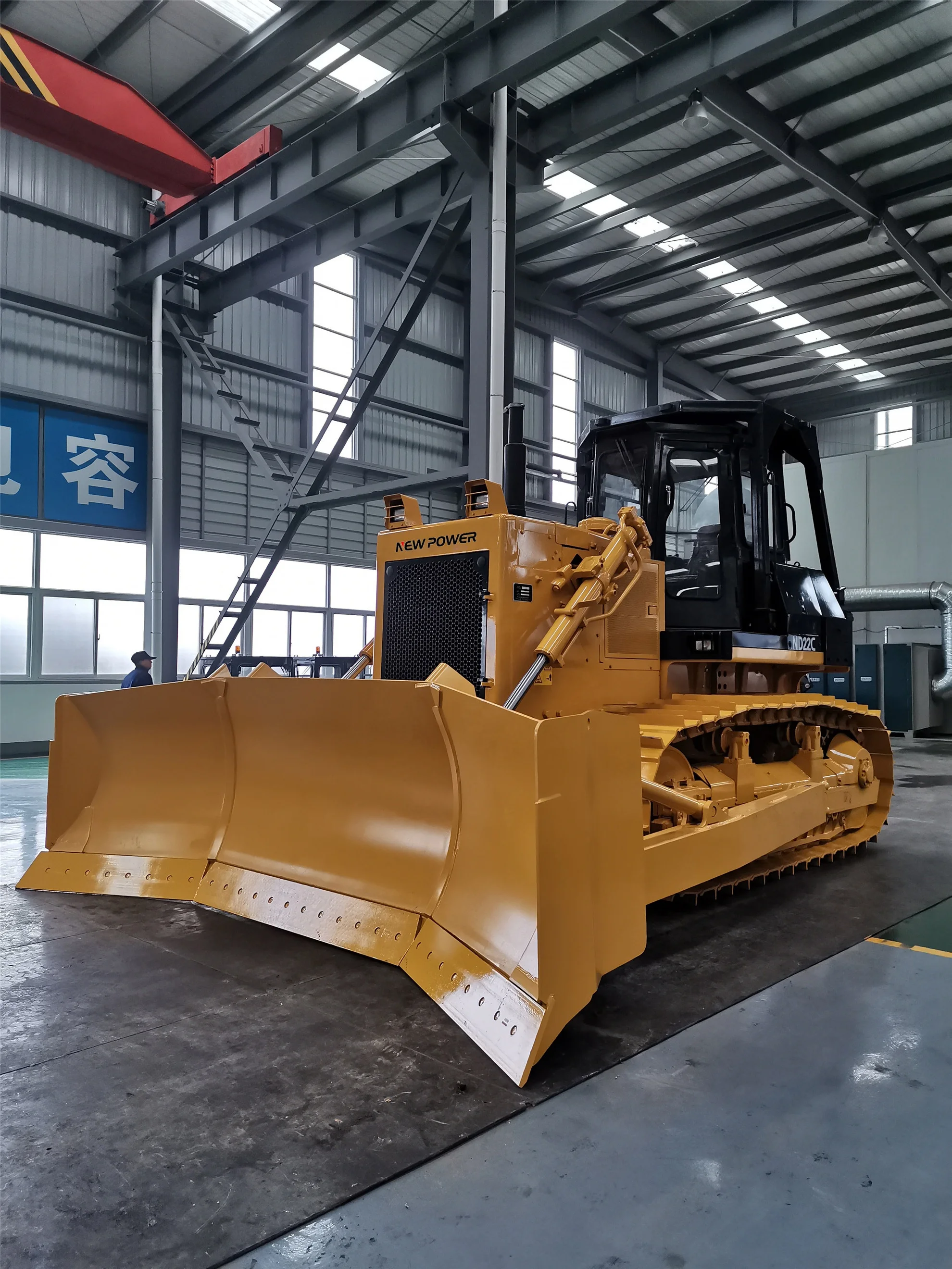 China shantui jining newpower 220HP ND22 SD22F forest type bulldozer for sale
