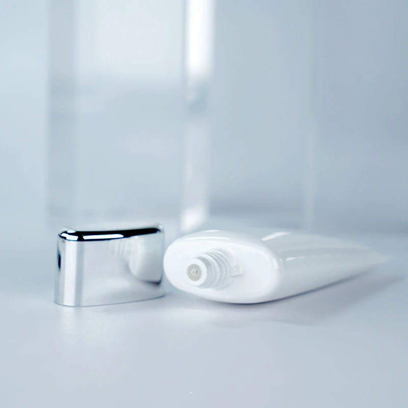 Солнцезащитный лосьон с фирменной торговой маркой SPF 50 уход за лицом и телом отбеливающий долговечный солнцезащитный крем