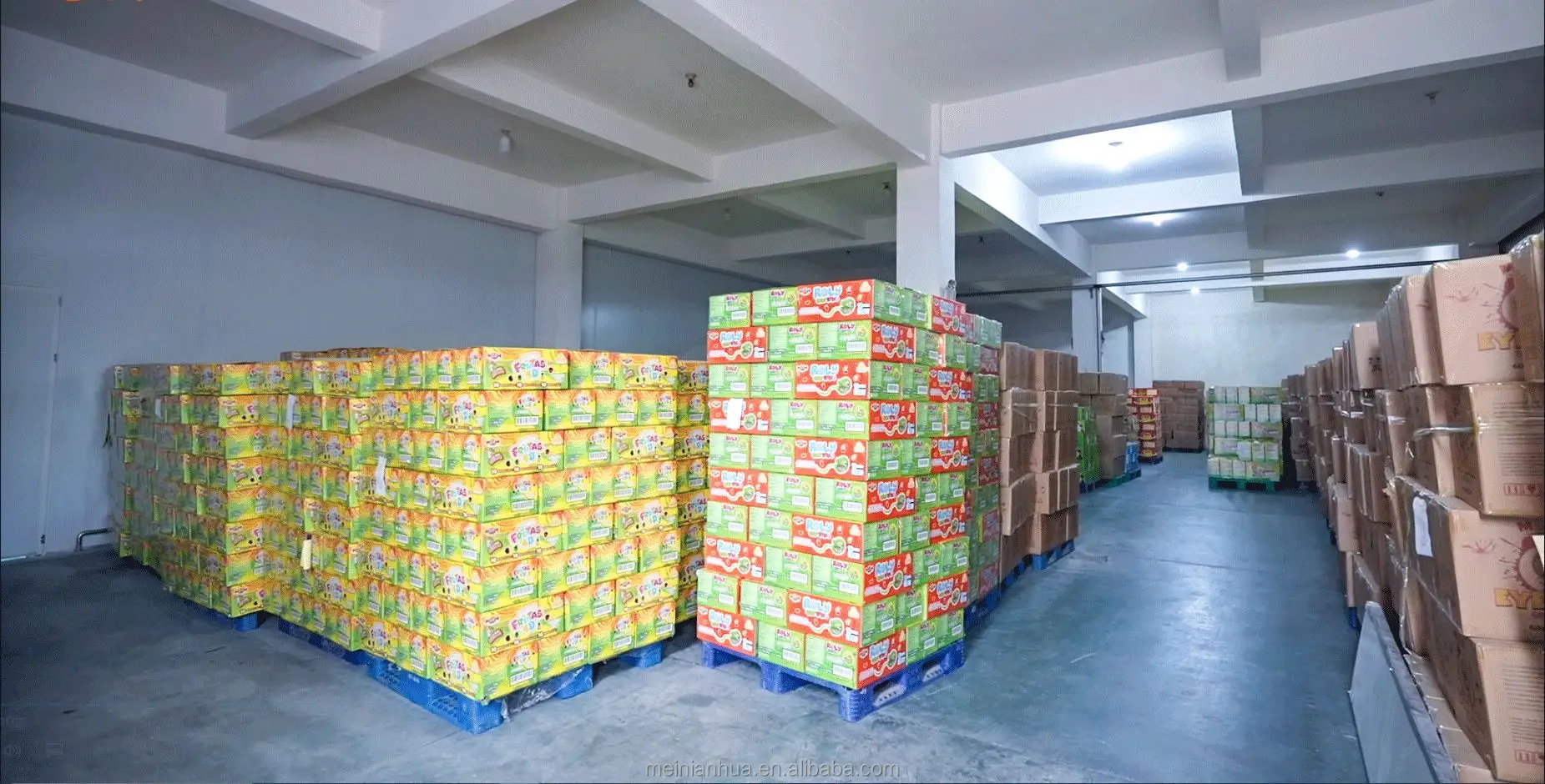 product wholesale mango gummy candy soft bonbons candy sweet halal mexican import edible gummies chinese peeling candy with bulk sweets914-34
