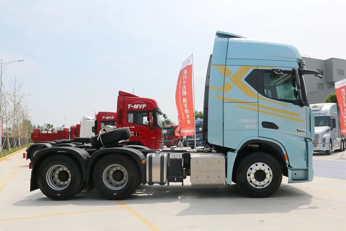 Продажа грузовых прицепов 6x4 дизельный двигатель 660