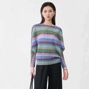 Quality Wholesale Fast Delivery Women's Batwing Sleeve Top Design Loose Casual T-shirt Pleated Print Fashion Top